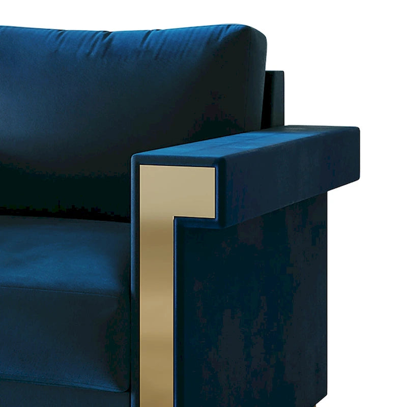 Dwuosobowa sofa tapicerowana aksamitem ze złotymi akrylowymi podłokietnikami i metalowymi nogami